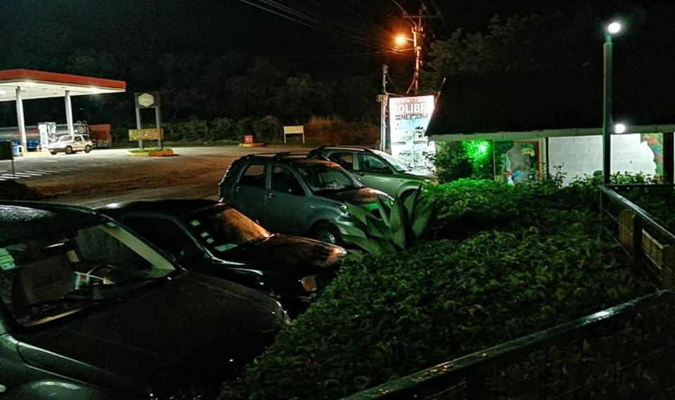 Pension Y Cabinas Colibri B&B Costa Rica Monteverde 外观 照片